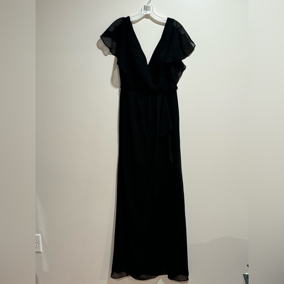 David’s Bridal flutter sleeve dress with cascade Black 8 by DB Studio - Picture 3 of 4